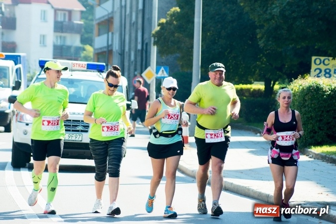 Zdjęcie w galerii na portalu naszraciborz.pl: II Rafako Półmaraton Racibórz. Trzy miejsca na podium dla Kenijczyków i rekord trasy wiadomości z regionu