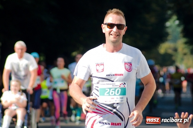 Zdjęcie w galerii na portalu naszraciborz.pl: II Rafako Półmaraton Racibórz. Trzy miejsca na podium dla Kenijczyków i rekord trasy wiadomości z regionu