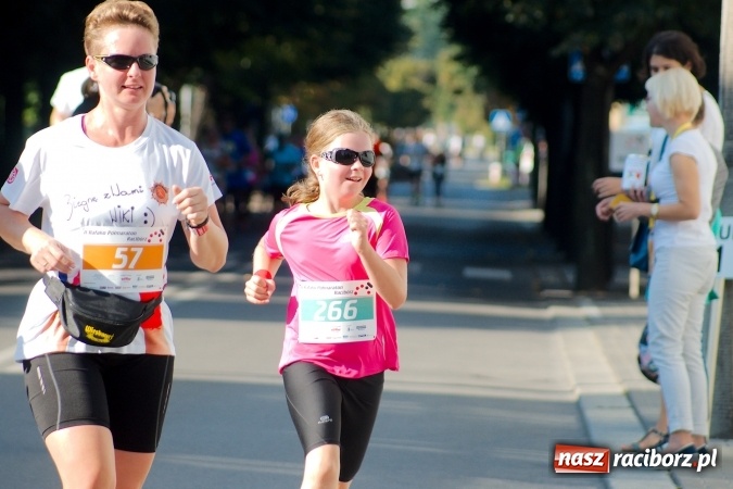 Zdjęcie w galerii na portalu naszraciborz.pl: II Rafako Półmaraton Racibórz. Trzy miejsca na podium dla Kenijczyków i rekord trasy wiadomości z regionu
