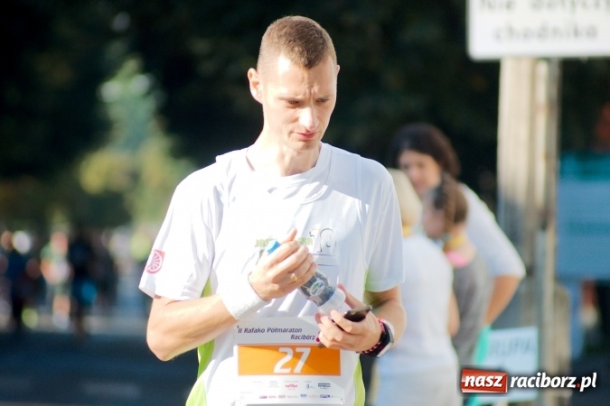 Zdjęcie w galerii na portalu naszraciborz.pl: II Rafako Półmaraton Racibórz. Trzy miejsca na podium dla Kenijczyków i rekord trasy wiadomości z regionu