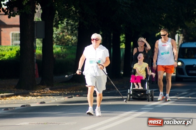 Zdjęcie w galerii na portalu naszraciborz.pl: II Rafako Półmaraton Racibórz. Trzy miejsca na podium dla Kenijczyków i rekord trasy wiadomości z regionu