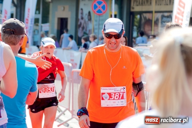 Zdjęcie w galerii na portalu naszraciborz.pl: II Rafako Półmaraton Racibórz. Trzy miejsca na podium dla Kenijczyków i rekord trasy wiadomości z regionu