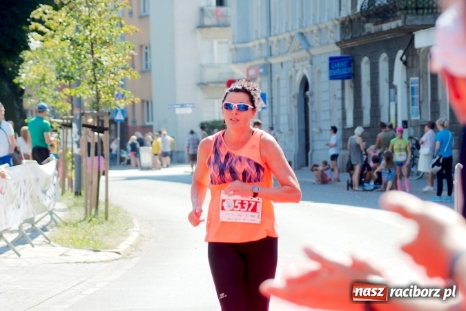 Zdjęcie w galerii na portalu naszraciborz.pl: II Rafako Półmaraton Racibórz. Trzy miejsca na podium dla Kenijczyków i rekord trasy wiadomości z regionu