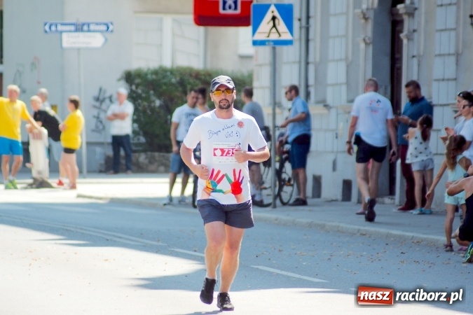 Zdjęcie w galerii na portalu naszraciborz.pl: II Rafako Półmaraton Racibórz. Trzy miejsca na podium dla Kenijczyków i rekord trasy wiadomości z regionu