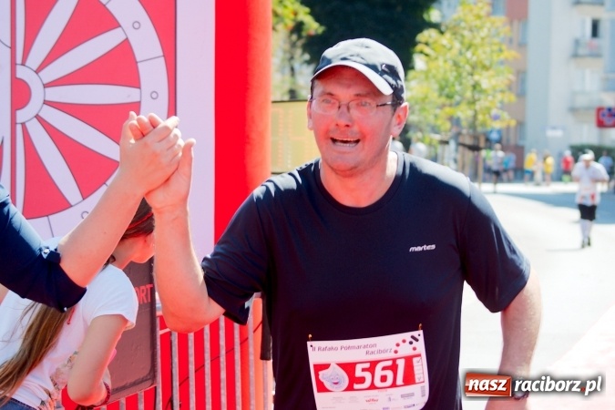 Zdjęcie w galerii na portalu naszraciborz.pl: II Rafako Półmaraton Racibórz. Trzy miejsca na podium dla Kenijczyków i rekord trasy wiadomości z regionu