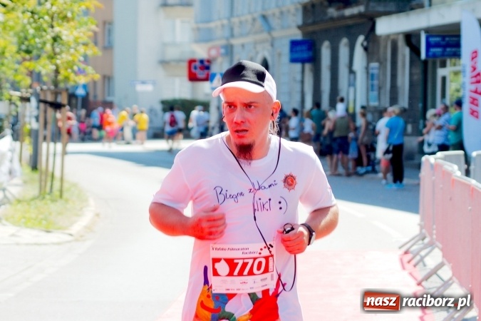 Zdjęcie w galerii na portalu naszraciborz.pl: II Rafako Półmaraton Racibórz. Trzy miejsca na podium dla Kenijczyków i rekord trasy wiadomości z regionu