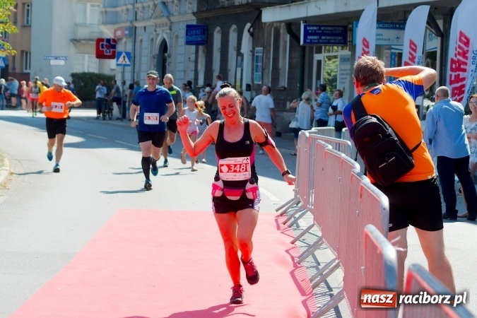 Zdjęcie w galerii na portalu naszraciborz.pl: II Rafako Półmaraton Racibórz. Trzy miejsca na podium dla Kenijczyków i rekord trasy wiadomości z regionu