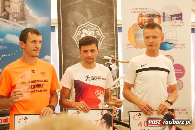 Zdjęcie w galerii na portalu naszraciborz.pl: II Rafako Półmaraton Racibórz. Trzy miejsca na podium dla Kenijczyków i rekord trasy wiadomości z regionu