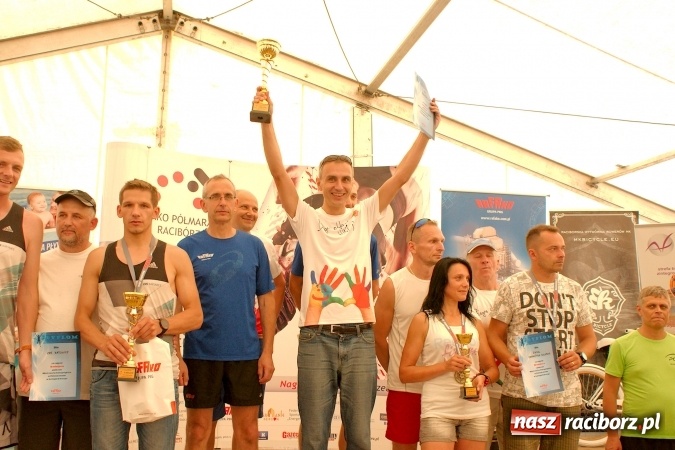 Zdjęcie w galerii na portalu naszraciborz.pl: II Rafako Półmaraton Racibórz. Trzy miejsca na podium dla Kenijczyków i rekord trasy wiadomości z regionu