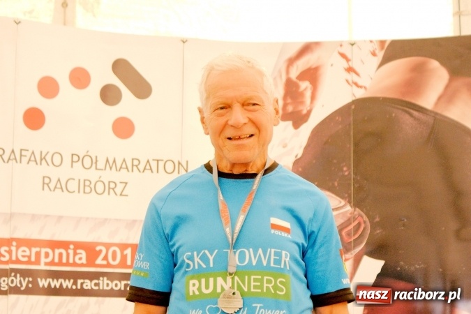 Zdjęcie w galerii na portalu naszraciborz.pl: II Rafako Półmaraton Racibórz. Trzy miejsca na podium dla Kenijczyków i rekord trasy wiadomości z regionu