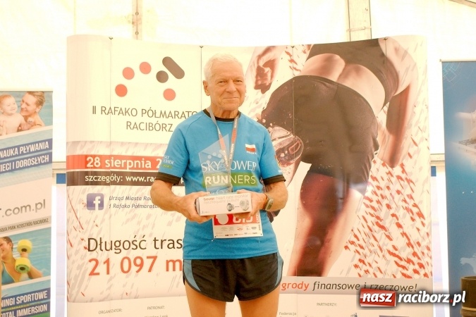 Zdjęcie w galerii na portalu naszraciborz.pl: II Rafako Półmaraton Racibórz. Trzy miejsca na podium dla Kenijczyków i rekord trasy wiadomości z regionu