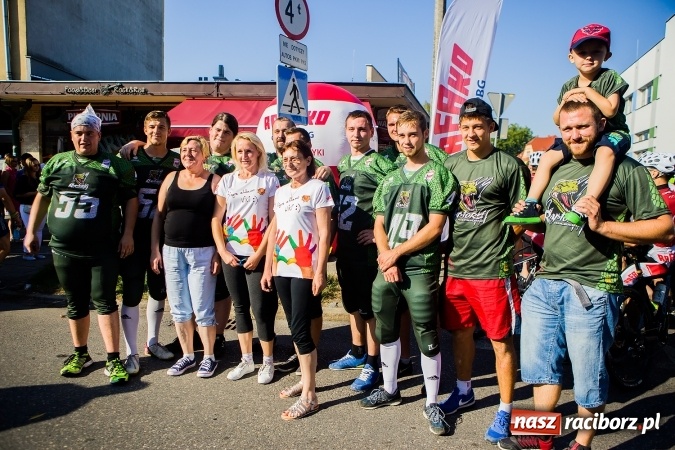 Zdjęcie w galerii na portalu naszraciborz.pl: Mini RAFAKO Półmaraton Racibórz, czyli bieg charytatywny dla Wiktorii i Jurka wiadomości z regionu