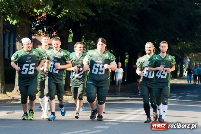 Zdjęcie w galerii na portalu naszraciborz.pl: Mini RAFAKO Półmaraton Racibórz, czyli bieg charytatywny dla Wiktorii i Jurka wiadomości z regionu