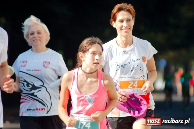 Zdjęcie w galerii na portalu naszraciborz.pl: Mini RAFAKO Półmaraton Racibórz, czyli bieg charytatywny dla Wiktorii i Jurka wiadomości z regionu