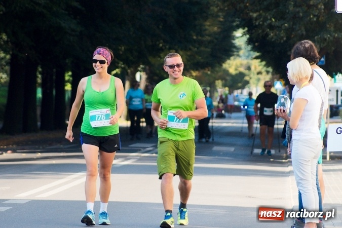 Zdjęcie w galerii na portalu naszraciborz.pl: Mini RAFAKO Półmaraton Racibórz, czyli bieg charytatywny dla Wiktorii i Jurka wiadomości z regionu