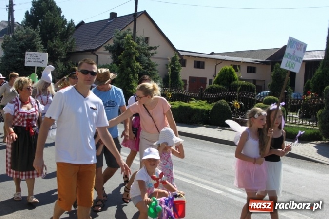 Zdjęcie w galerii na portalu naszraciborz.pl: Dożynki 2016. Barwny korowód przeszedł ulicami Wojnowic wiadomości z regionu