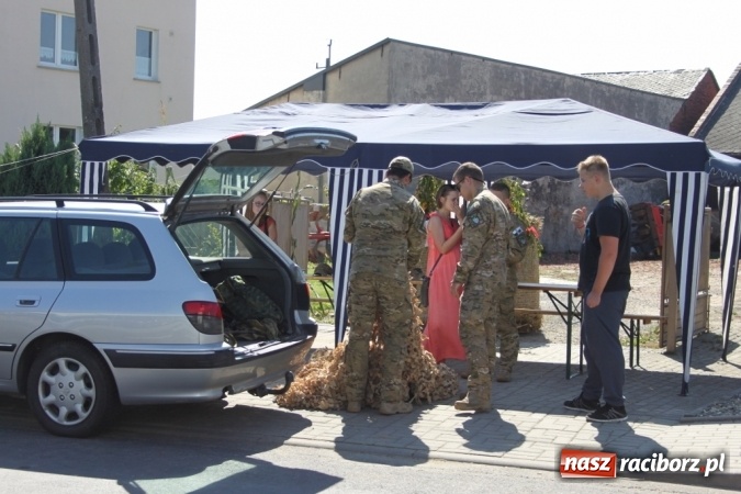 Zdjęcie w galerii na portalu naszraciborz.pl: Dożynki 2016. Barwny korowód przeszedł ulicami Wojnowic wiadomości z regionu