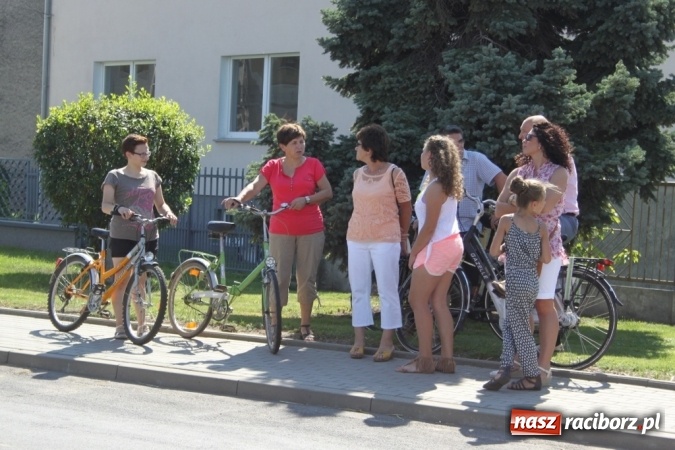 Zdjęcie w galerii na portalu naszraciborz.pl: Dożynki 2016. Barwny korowód przeszedł ulicami Wojnowic wiadomości z regionu