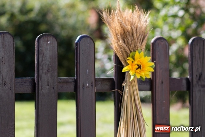 Zdjęcie w galerii na portalu naszraciborz.pl: Dożynki 2016. W Cyprzanowie z Lekartowem dziękowali za plony wiadomości z regionu