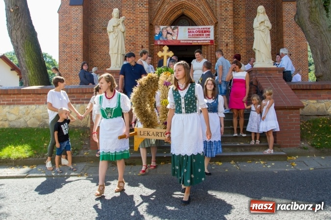 Zdjęcie w galerii na portalu naszraciborz.pl: Dożynki 2016. W Cyprzanowie z Lekartowem dziękowali za plony wiadomości z regionu