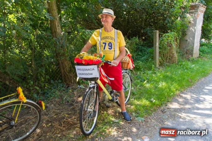 Zdjęcie w galerii na portalu naszraciborz.pl: Dożynki 2016. Pamiętniki z wakacji i Piana Straż w Rudniku wiadomości z regionu