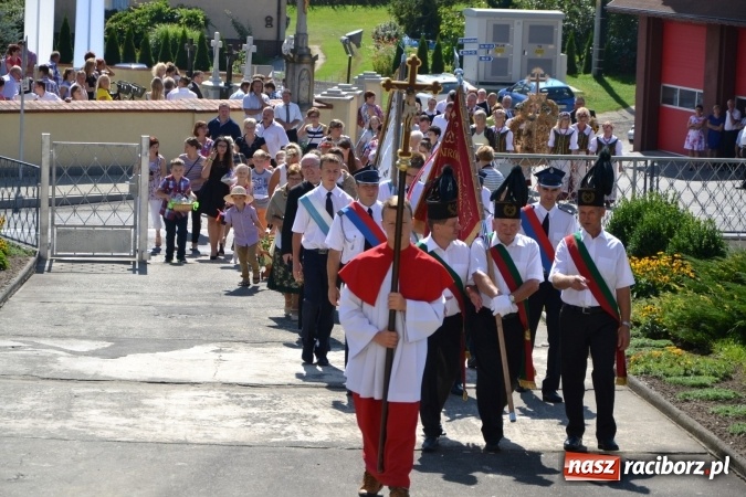 Zdjęcie w galerii na portalu naszraciborz.pl: Dożynki 2016. W Krzyżanowicach po żniwnioku baby do kurortów rozwiozą  wiadomości z regionu