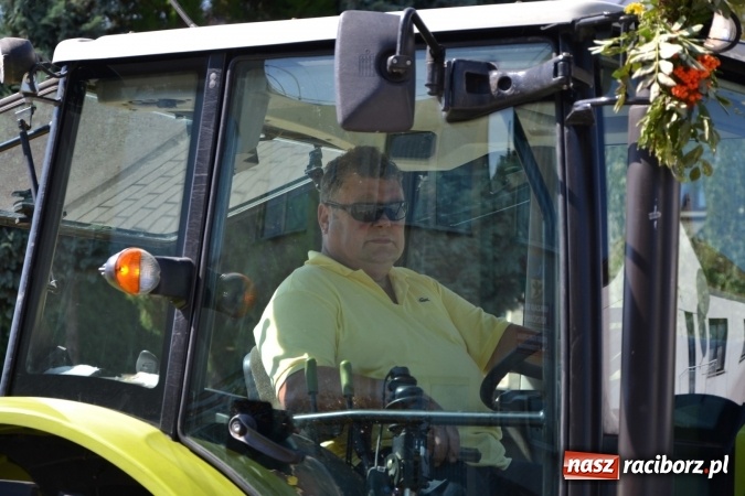 Zdjęcie w galerii na portalu naszraciborz.pl: Dożynki 2016. W Krzyżanowicach po żniwnioku baby do kurortów rozwiozą  wiadomości z regionu