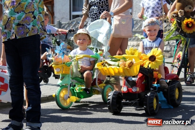 Zdjęcie w galerii na portalu naszraciborz.pl: Dożynki 2016. Owsiszcze i Nowa Wioska świętują razem wiadomości z regionu