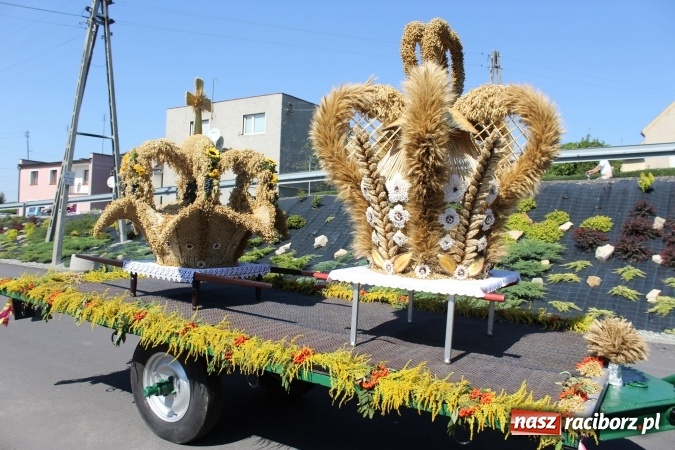Zdjęcie w galerii na portalu naszraciborz.pl: Dożynki 2016. Owsiszcze i Nowa Wioska świętują razem wiadomości z regionu