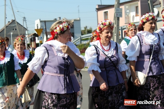 Zdjęcie w galerii na portalu naszraciborz.pl: Dożynki 2016. Owsiszcze i Nowa Wioska świętują razem wiadomości z regionu