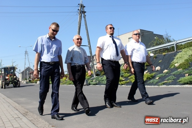 Zdjęcie w galerii na portalu naszraciborz.pl: Dożynki 2016. Owsiszcze i Nowa Wioska świętują razem wiadomości z regionu