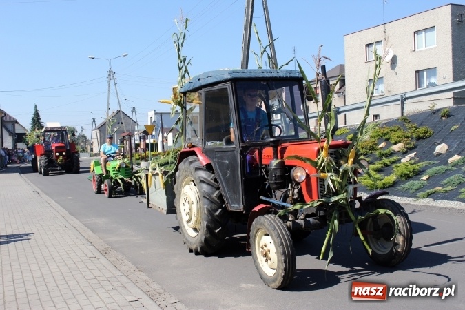 Zdjęcie w galerii na portalu naszraciborz.pl: Dożynki 2016. Owsiszcze i Nowa Wioska świętują razem wiadomości z regionu