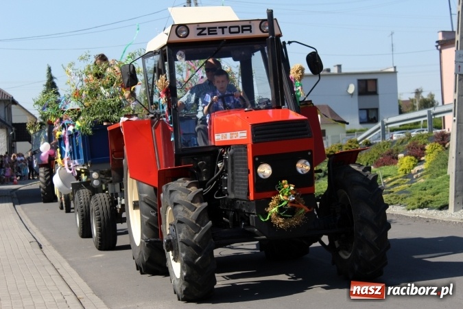 Zdjęcie w galerii na portalu naszraciborz.pl: Dożynki 2016. Owsiszcze i Nowa Wioska świętują razem wiadomości z regionu