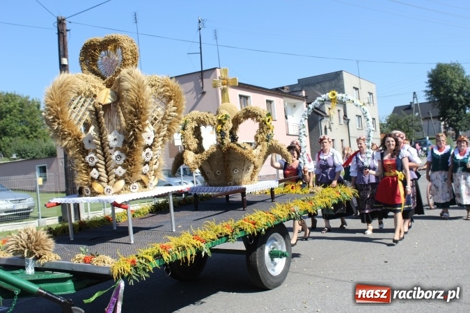 Zdjęcie w galerii na portalu naszraciborz.pl: Dożynki 2016. Owsiszcze i Nowa Wioska świętują razem wiadomości z regionu