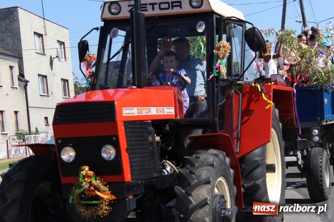 Zdjęcie w galerii na portalu naszraciborz.pl: Dożynki 2016. Owsiszcze i Nowa Wioska świętują razem wiadomości z regionu