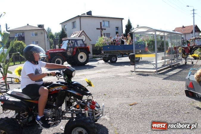 Zdjęcie w galerii na portalu naszraciborz.pl: Dożynki 2016. Owsiszcze i Nowa Wioska świętują razem wiadomości z regionu