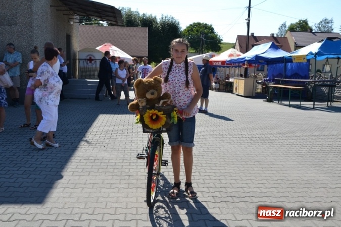 Zdjęcie w galerii na portalu naszraciborz.pl: Dożynki 2016. Owsiszcze i Nowa Wioska świętują razem wiadomości z regionu