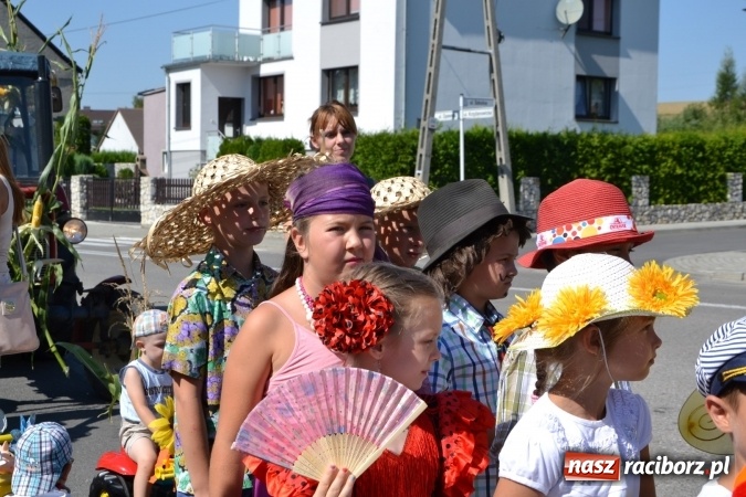 Zdjęcie w galerii na portalu naszraciborz.pl: Dożynki 2016. Owsiszcze i Nowa Wioska świętują razem wiadomości z regionu