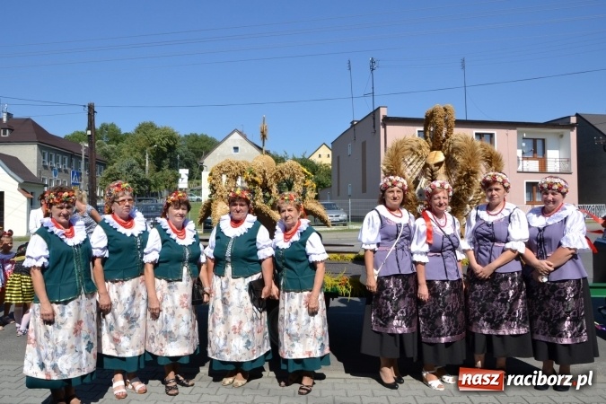 Zdjęcie w galerii na portalu naszraciborz.pl: Dożynki 2016. Owsiszcze i Nowa Wioska świętują razem wiadomości z regionu
