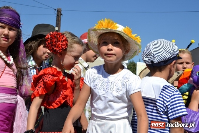 Zdjęcie w galerii na portalu naszraciborz.pl: Dożynki 2016. Owsiszcze i Nowa Wioska świętują razem wiadomości z regionu