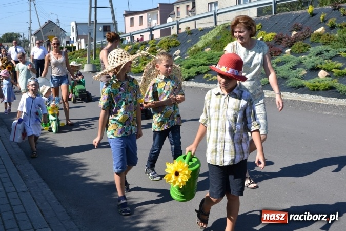 Zdjęcie w galerii na portalu naszraciborz.pl: Dożynki 2016. Owsiszcze i Nowa Wioska świętują razem wiadomości z regionu