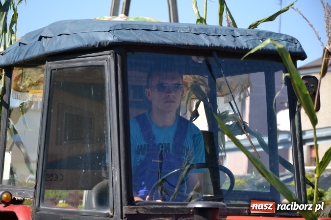 Zdjęcie w galerii na portalu naszraciborz.pl: Dożynki 2016. Owsiszcze i Nowa Wioska świętują razem wiadomości z regionu