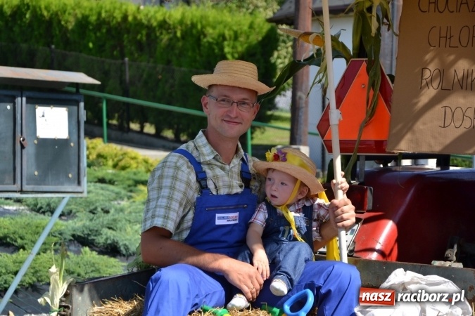 Zdjęcie w galerii na portalu naszraciborz.pl: Dożynki 2016. Owsiszcze i Nowa Wioska świętują razem wiadomości z regionu