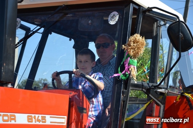 Zdjęcie w galerii na portalu naszraciborz.pl: Dożynki 2016. Owsiszcze i Nowa Wioska świętują razem wiadomości z regionu
