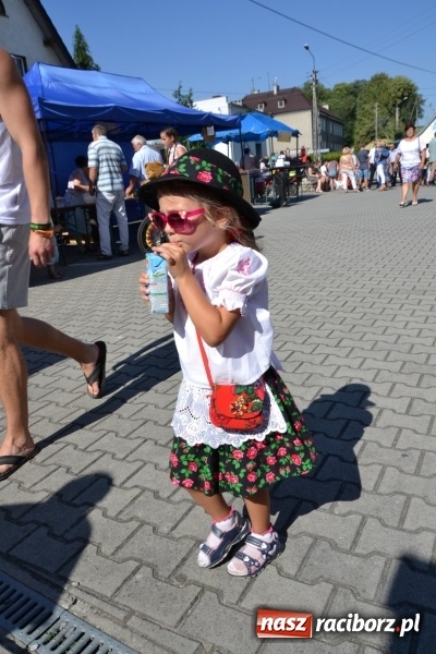 Zdjęcie w galerii na portalu naszraciborz.pl: Dożynki 2016. Owsiszcze i Nowa Wioska świętują razem wiadomości z regionu
