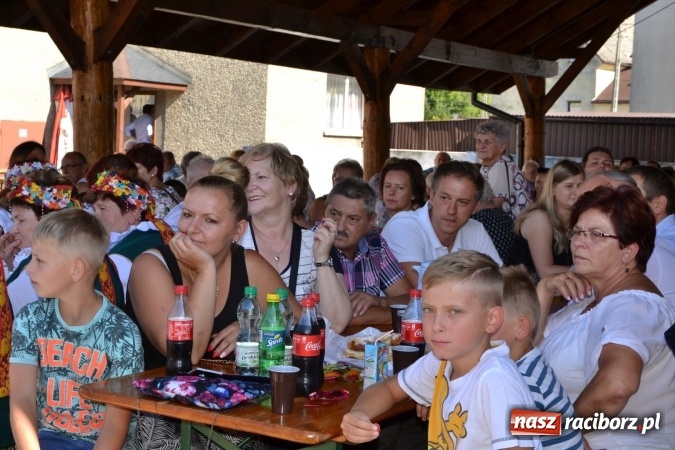 Zdjęcie w galerii na portalu naszraciborz.pl: Dożynki 2016. Owsiszcze i Nowa Wioska świętują razem wiadomości z regionu