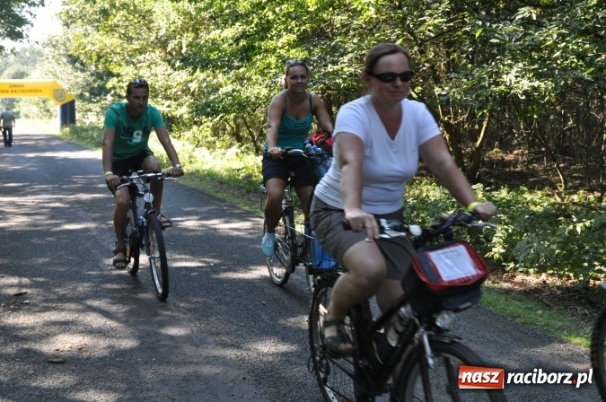 Zdjęcie w galerii na portalu naszraciborz.pl: 18. Rodzinny Rajd Rowerowy szlakiem pożaru w 1992 r. w Kuźni Raciborskiej wiadomości z regionu