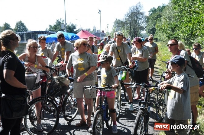 Zdjęcie w galerii na portalu naszraciborz.pl: 18. Rodzinny Rajd Rowerowy szlakiem pożaru w 1992 r. w Kuźni Raciborskiej wiadomości z regionu