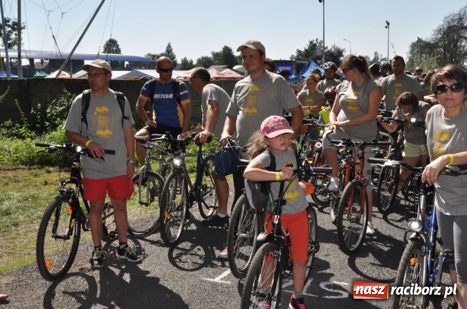 Zdjęcie w galerii na portalu naszraciborz.pl: 18. Rodzinny Rajd Rowerowy szlakiem pożaru w 1992 r. w Kuźni Raciborskiej wiadomości z regionu
