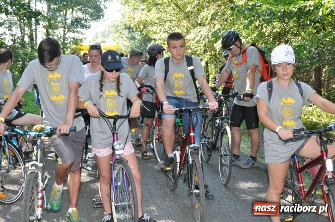 Zdjęcie w galerii na portalu naszraciborz.pl: 18. Rodzinny Rajd Rowerowy szlakiem pożaru w 1992 r. w Kuźni Raciborskiej wiadomości z regionu
